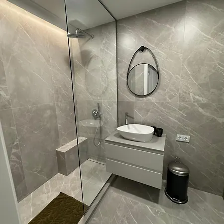 Modern Luxury In Old Town Apartment Klaipeda