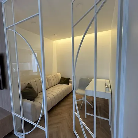 Modern Luxury In Old Town Apartment Klaipeda