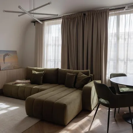 Modern Luxury In Old Town Apartment Klaipeda