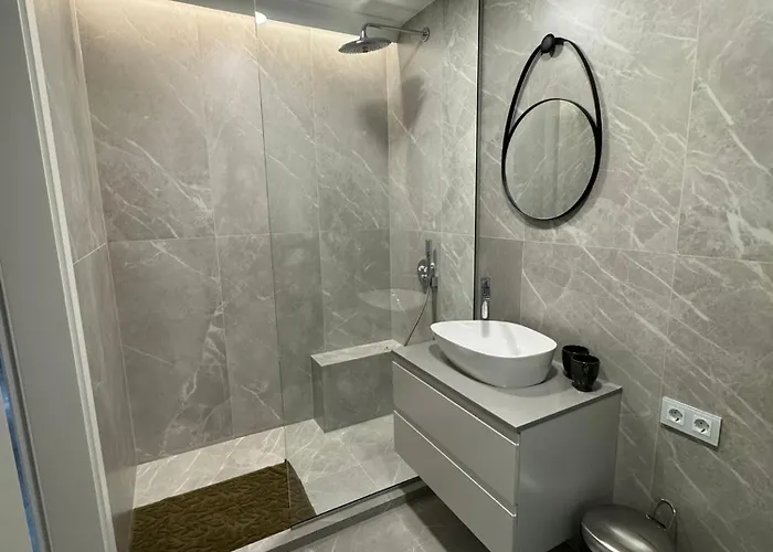 Modern Luxury In Old Town * Κλαϊπέντα